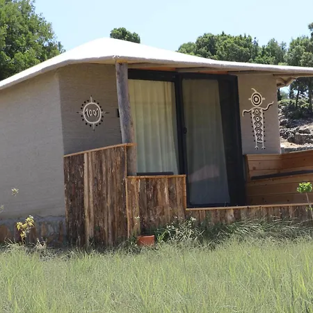 Parque de Campismo Babakamp Eco Ranch & Retreat *